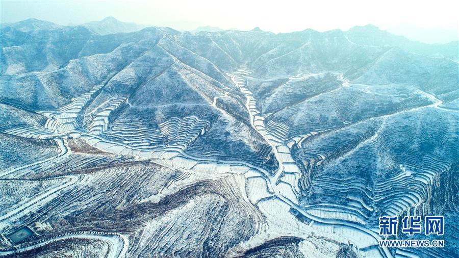 （环境）（2）河北涉县：雪映太行梯田美