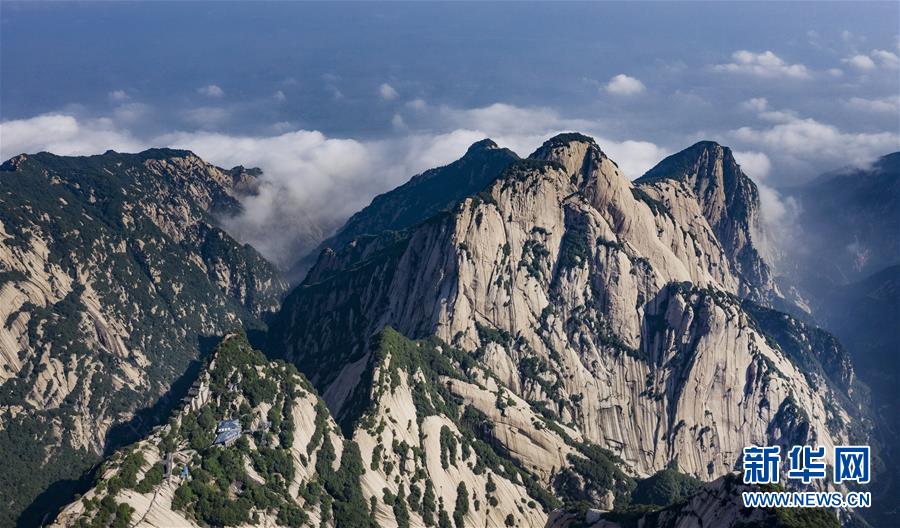 （美丽中国）（6）空山新雨后 西岳景色新