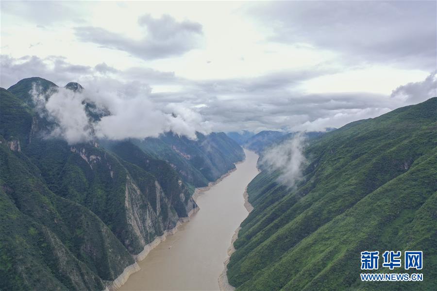 （美丽中国）（1）壮美三峡 巫山云雨美如画