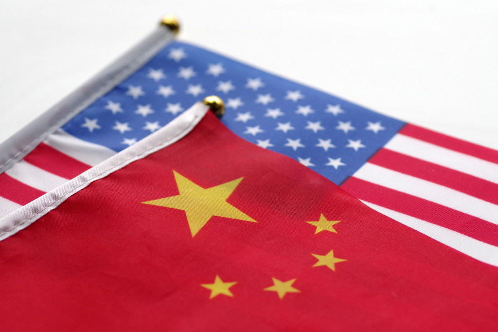 1-中美 国旗.jpg