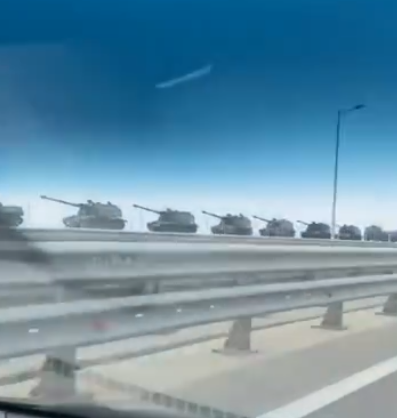 乌总统将赴前线视察，俄罗斯高官：敢动武就是乌克兰末日的开始